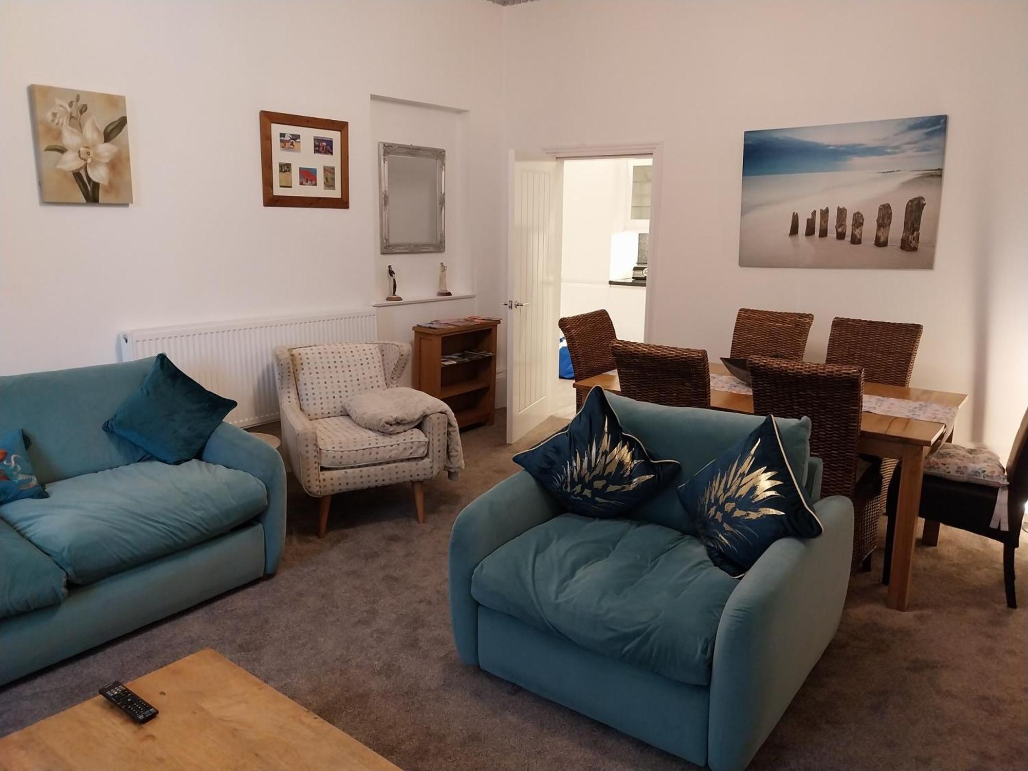21 Of Wales Terrace - 2 Bed Ground Floor Flat Apartment