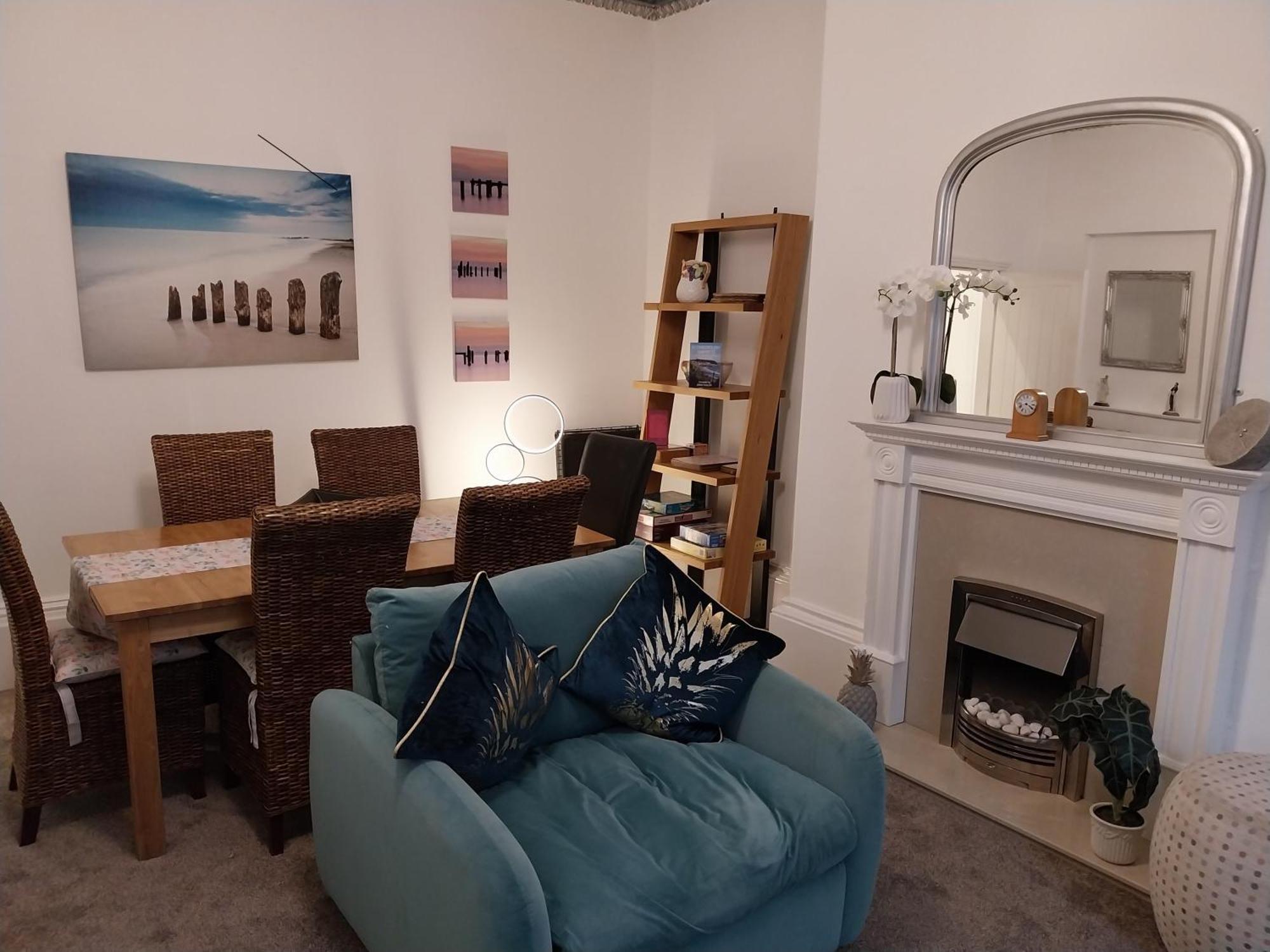 21 Of Wales Terrace - 2 Bed Ground Floor Flat Apartment Scarborough